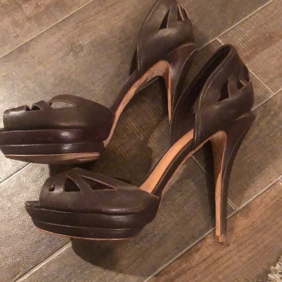 L.A.M.B. leather sandals - Picture 6 of 6